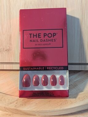 The Pop Nail Dashes Press-On Nails - Red Iridescent